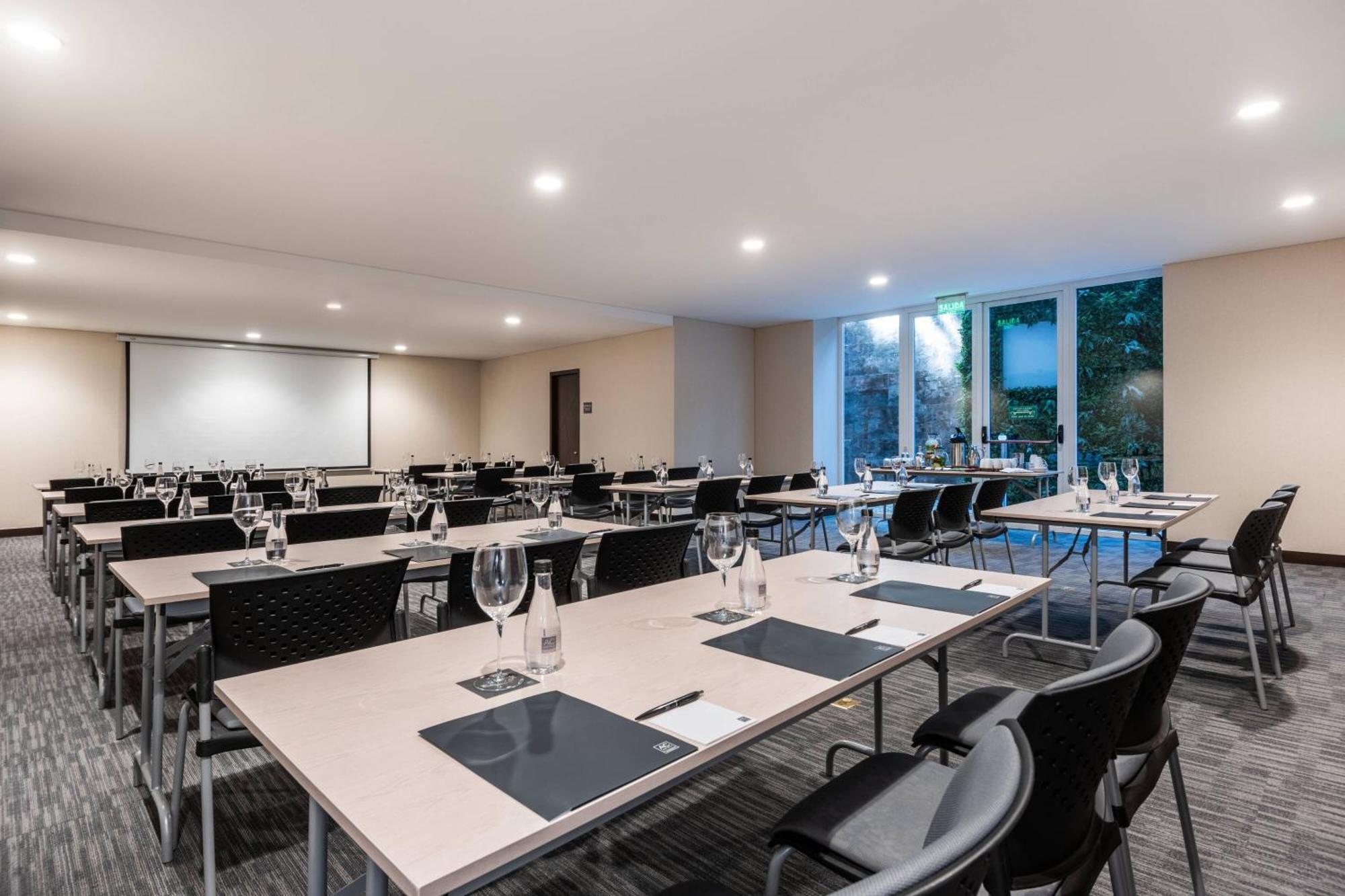Ac Hotel By Marriott Bogota Zona T Exterior foto