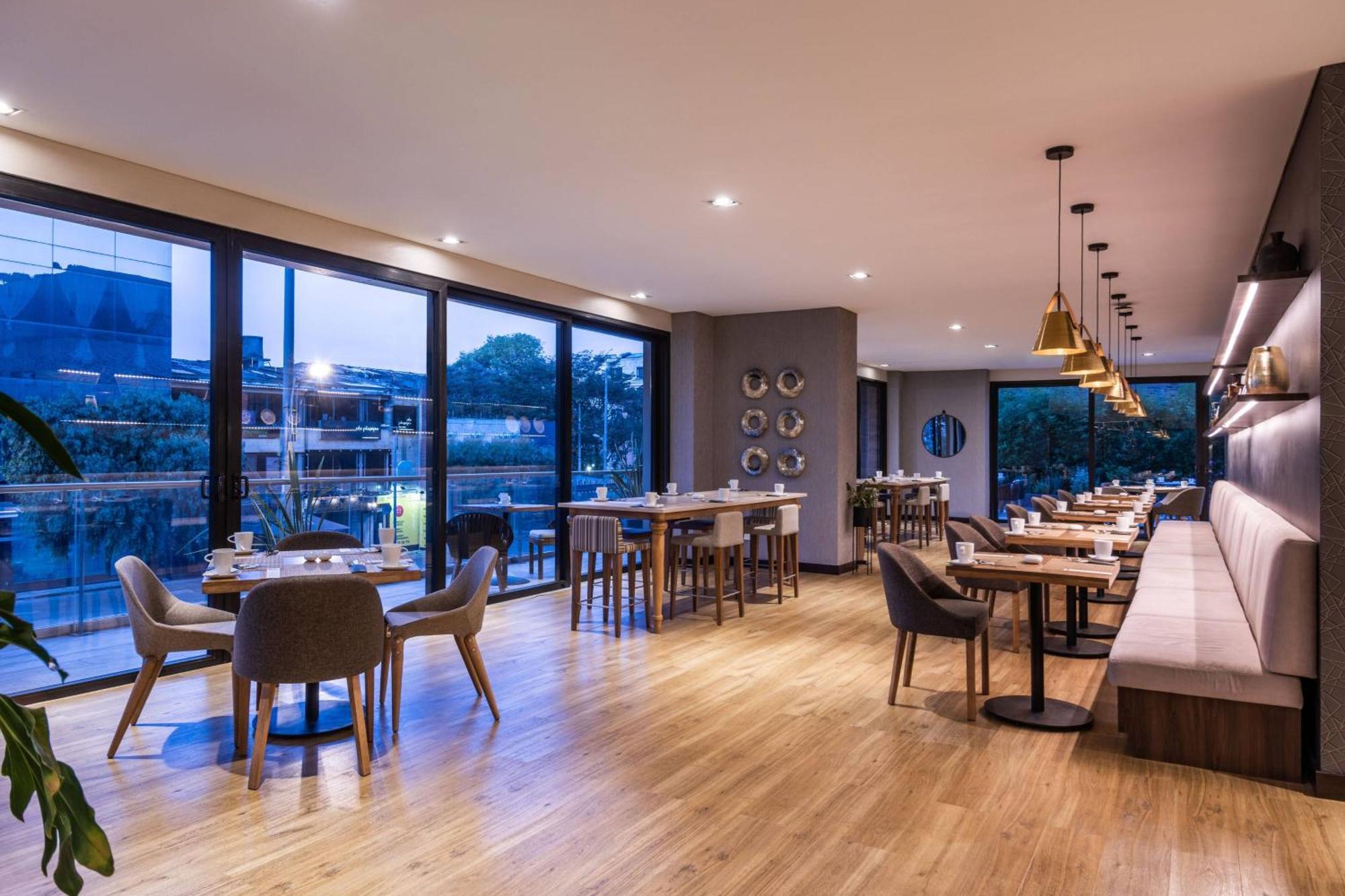 Ac Hotel By Marriott Bogota Zona T Exterior foto